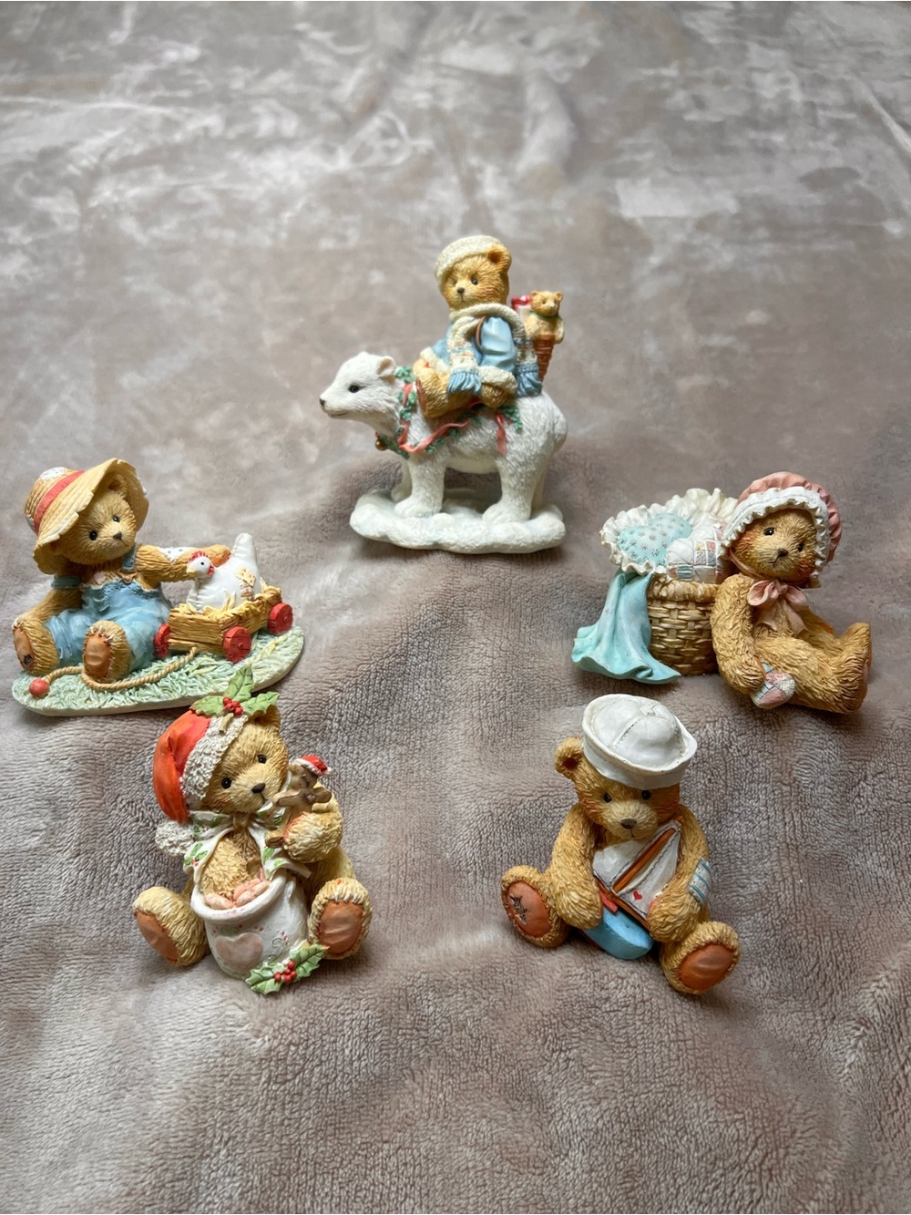 CHERISHED TEDDIES Miniature Vintage Bear Figurines | Christmas; Farm; Coastal